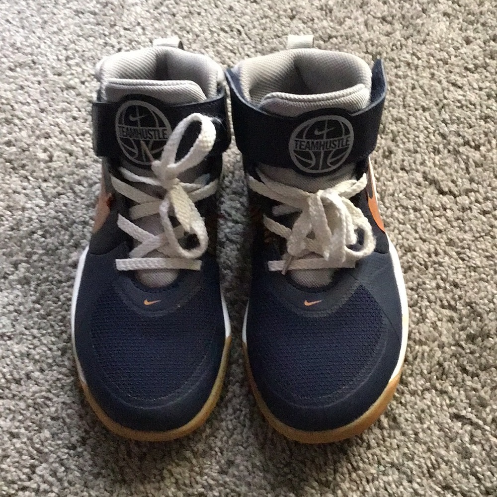 Nike Team hustle